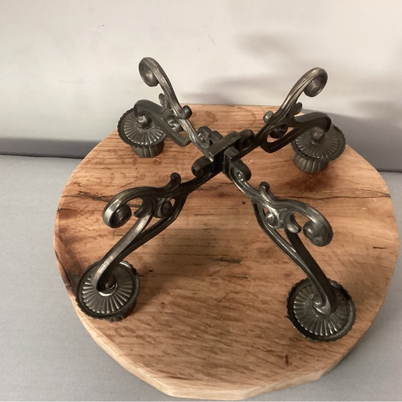 Vintage Pewter Metal Alloy 4 Prong Taper Candle Holder - Aged Look / Excellent - Picture 6 of 9